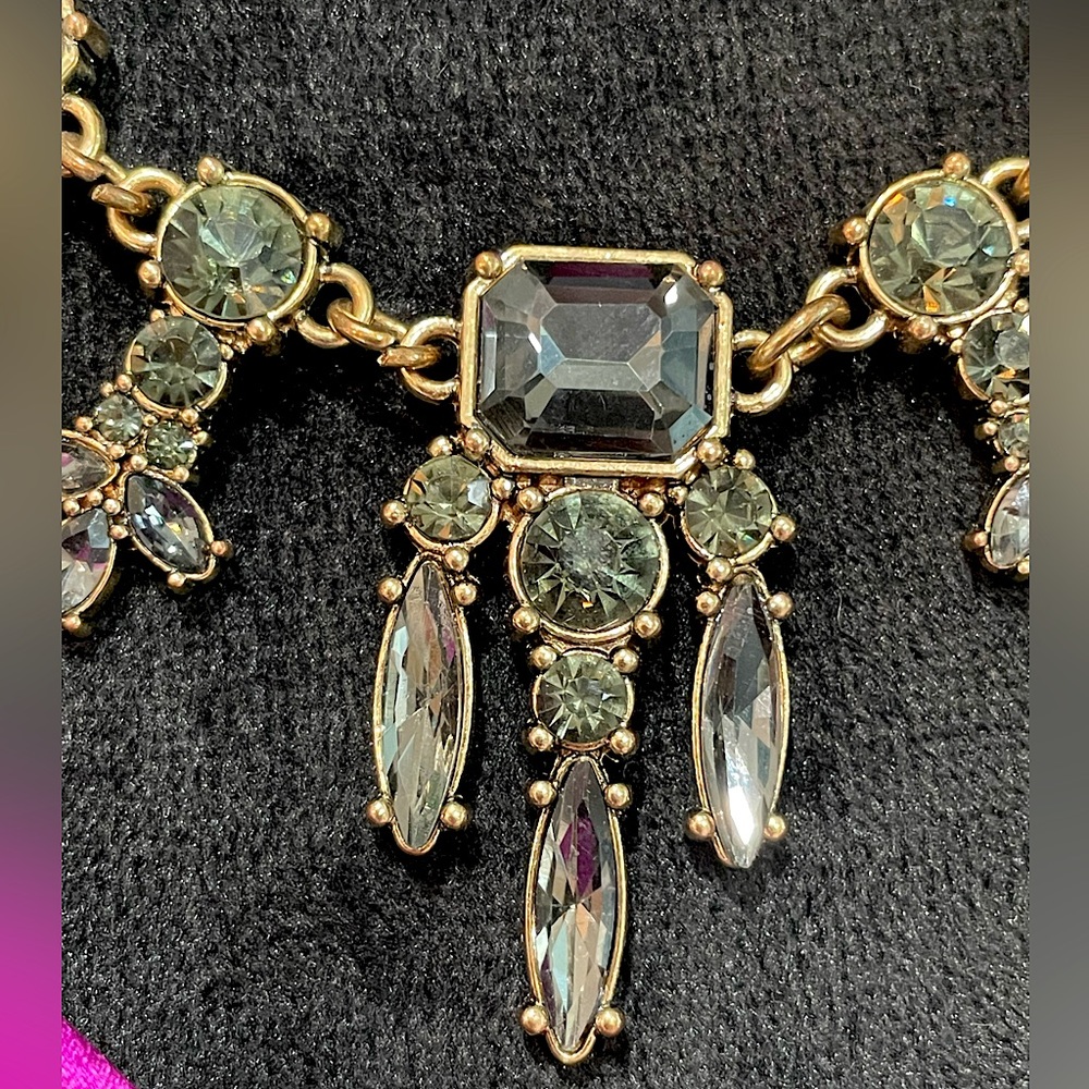 Goldtone & Crystal Art Deco Statement Bib Necklace - Picture 11 of 15